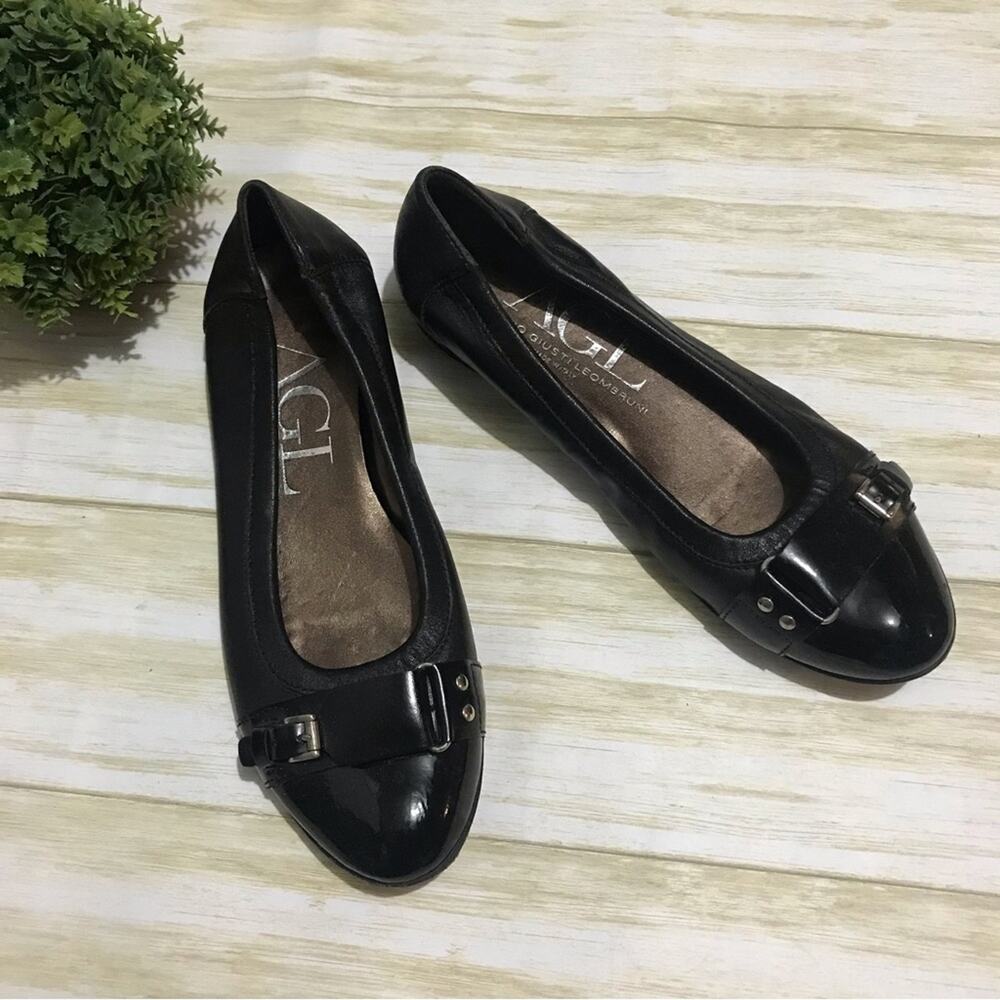 AGL Black Leather Patent Cap Toe Buckle Flats Made In Italy Women’s Size 38‎